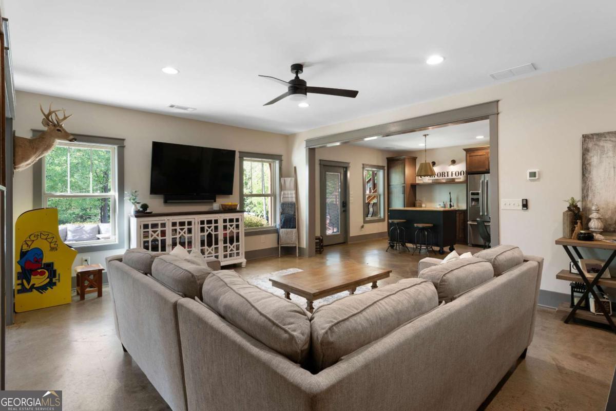 25 Linda Road SW Euharlee GA 30120