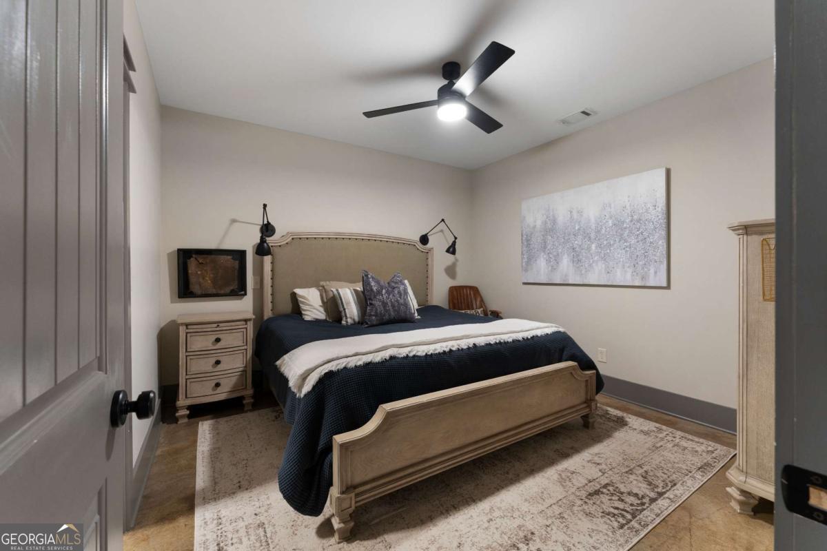 25 Linda Road SW Euharlee GA 30120