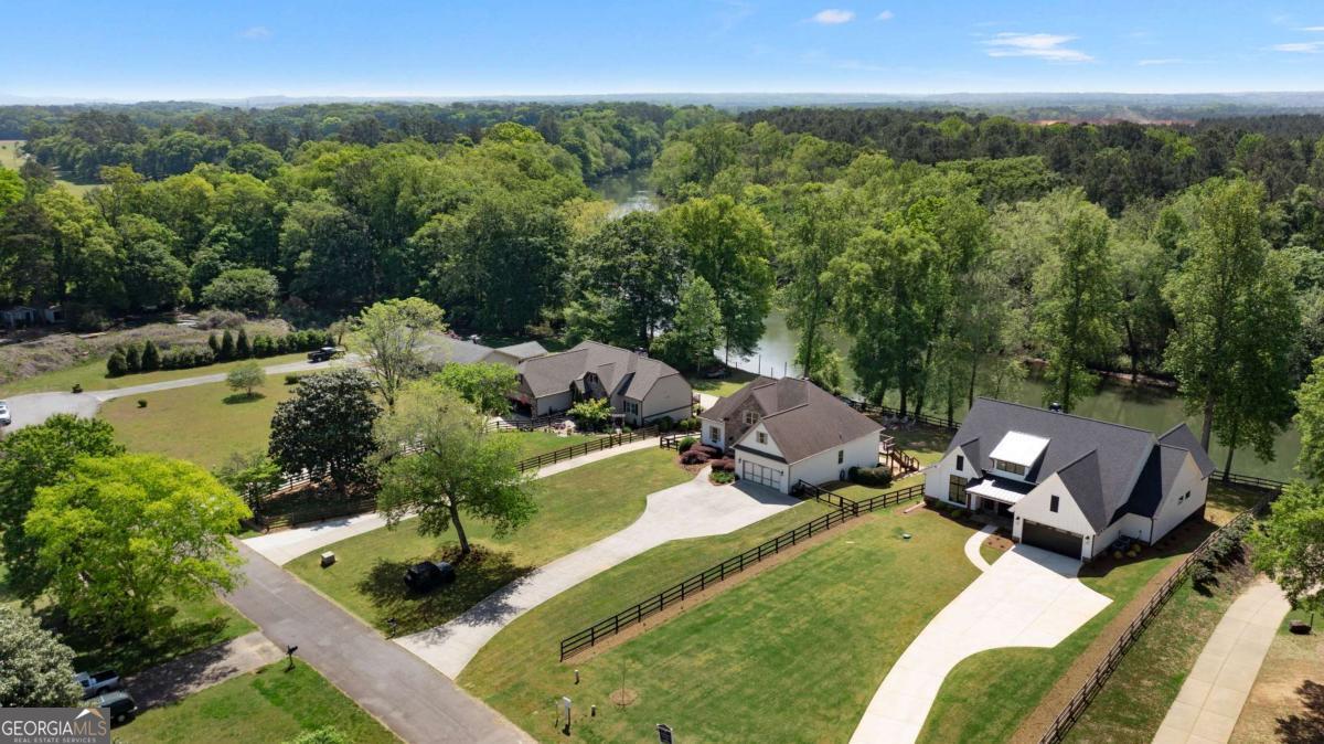 25 Linda Road SW Euharlee GA 30120
