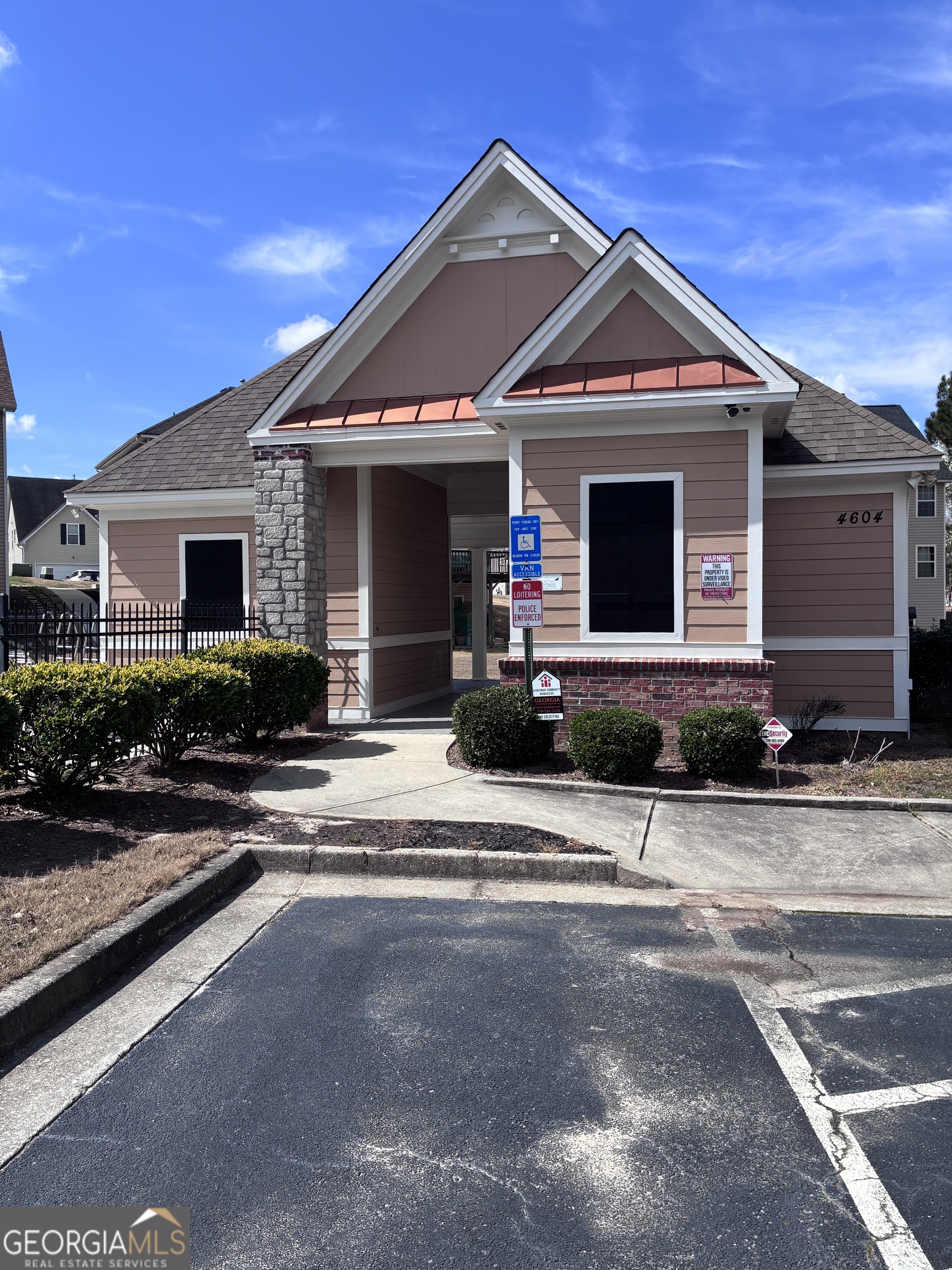 4323 Grove Lake Street Loganville GA 30052