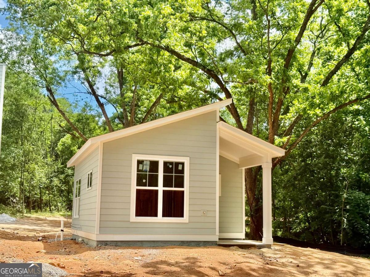 136 Peter Street Athens GA 30601