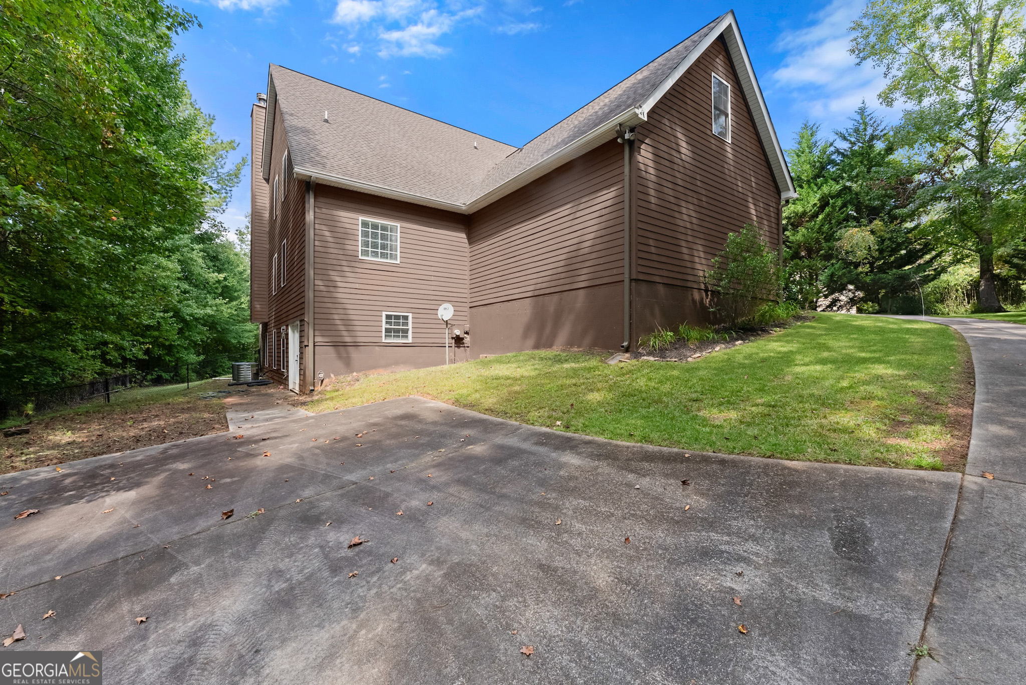 166 High Meadow Trail Cleveland GA 30528