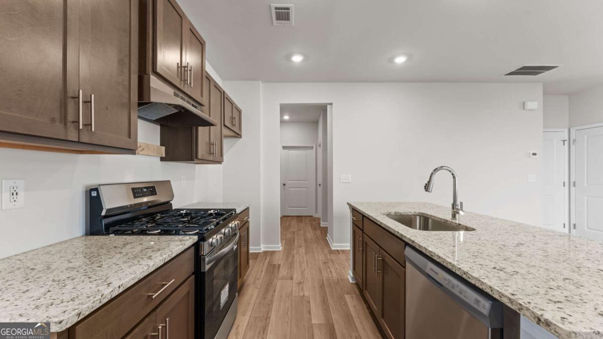 330 Cedar Hill Drive Dallas GA 30132