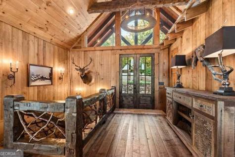 888 Wolf Creek Lane Blairsville GA 30512
