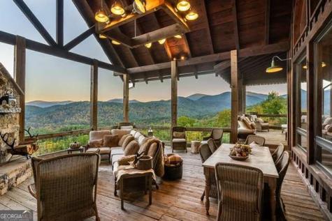 888 Wolf Creek Lane Blairsville GA 30512