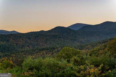 888 Wolf Creek Lane Blairsville GA 30512
