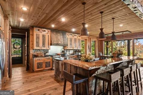888 Wolf Creek Lane Blairsville GA 30512