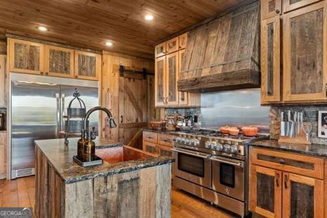 888 Wolf Creek Lane Blairsville GA 30512