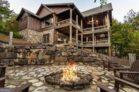 888 Wolf Creek Lane Blairsville GA 30512