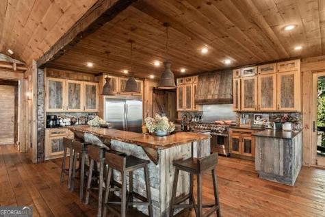 888 Wolf Creek Lane Blairsville GA 30512