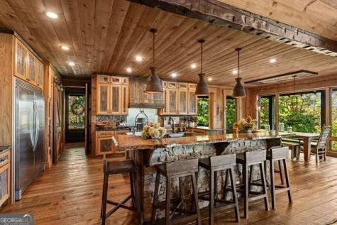 888 Wolf Creek Lane Blairsville GA 30512