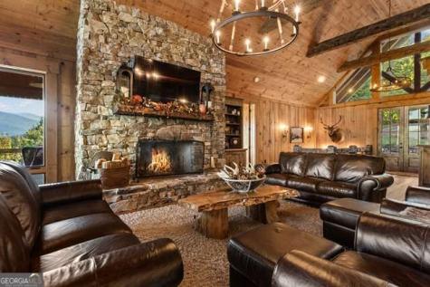 888 Wolf Creek Lane Blairsville GA 30512