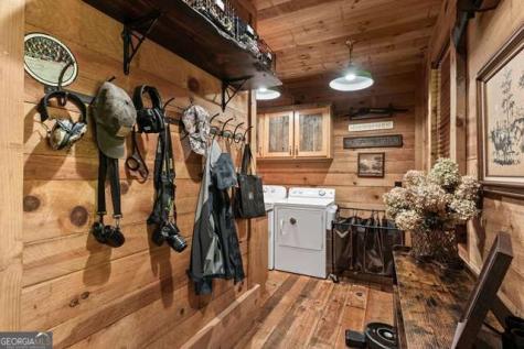 888 Wolf Creek Lane Blairsville GA 30512