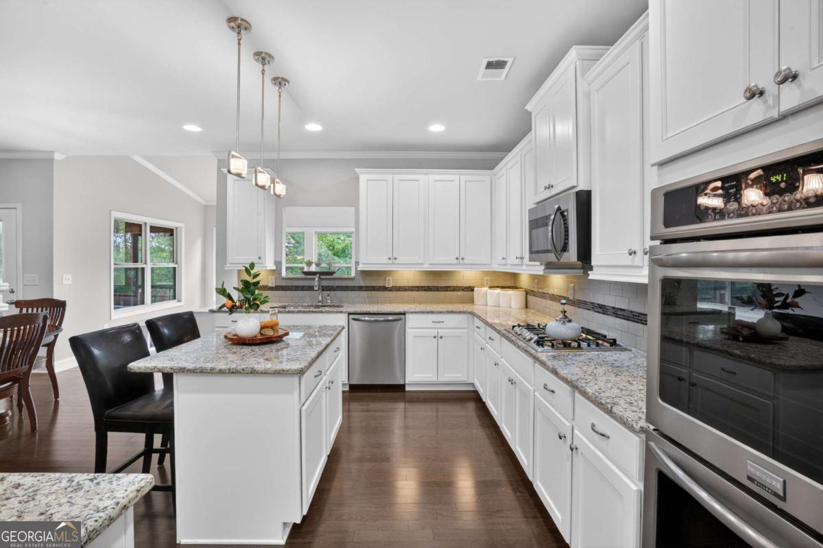 203 Red Wood Drive Dallas GA 30132