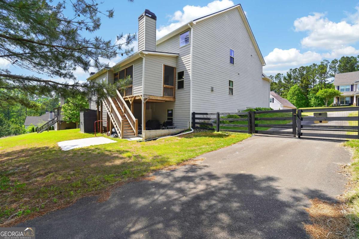203 Red Wood Drive Dallas GA 30132