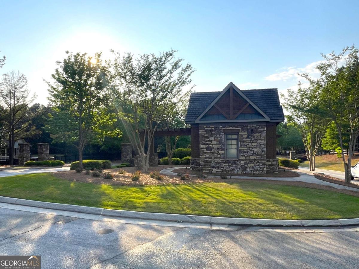 203 Red Wood Drive Dallas GA 30132