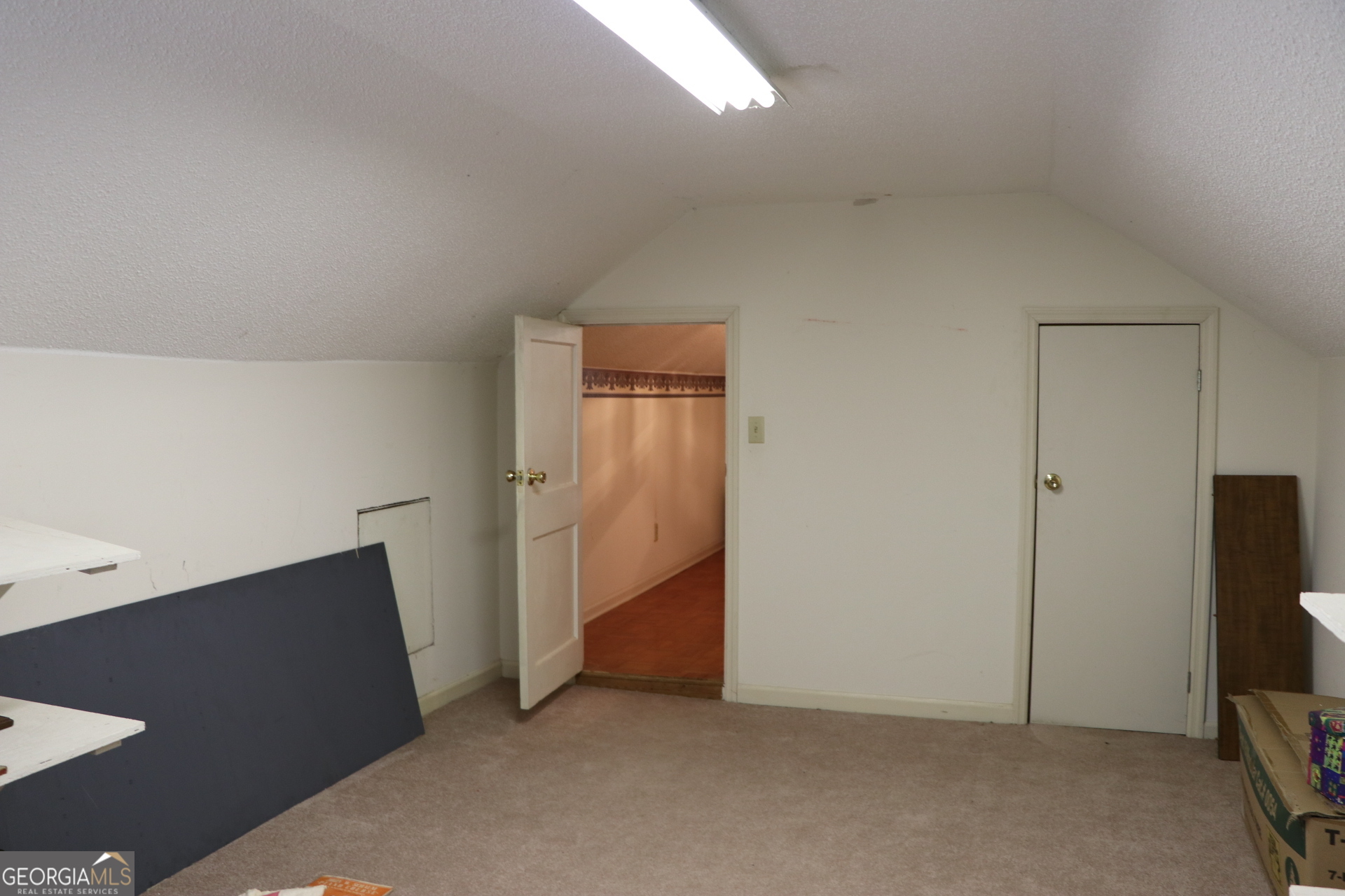 6791 Highway 114 Lyerly GA 30730