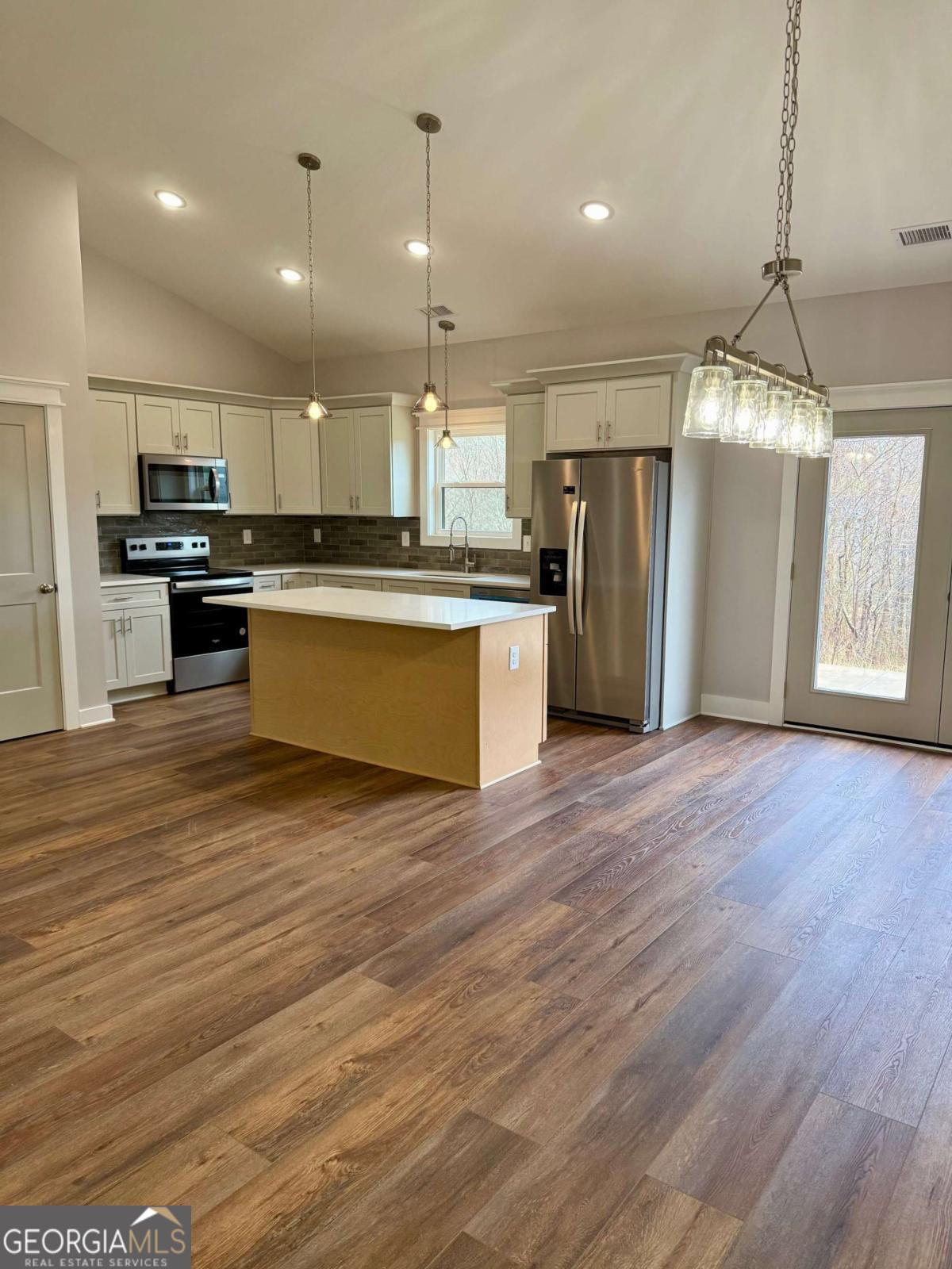 270 Meadow Crest Drive Cleveland GA 30528