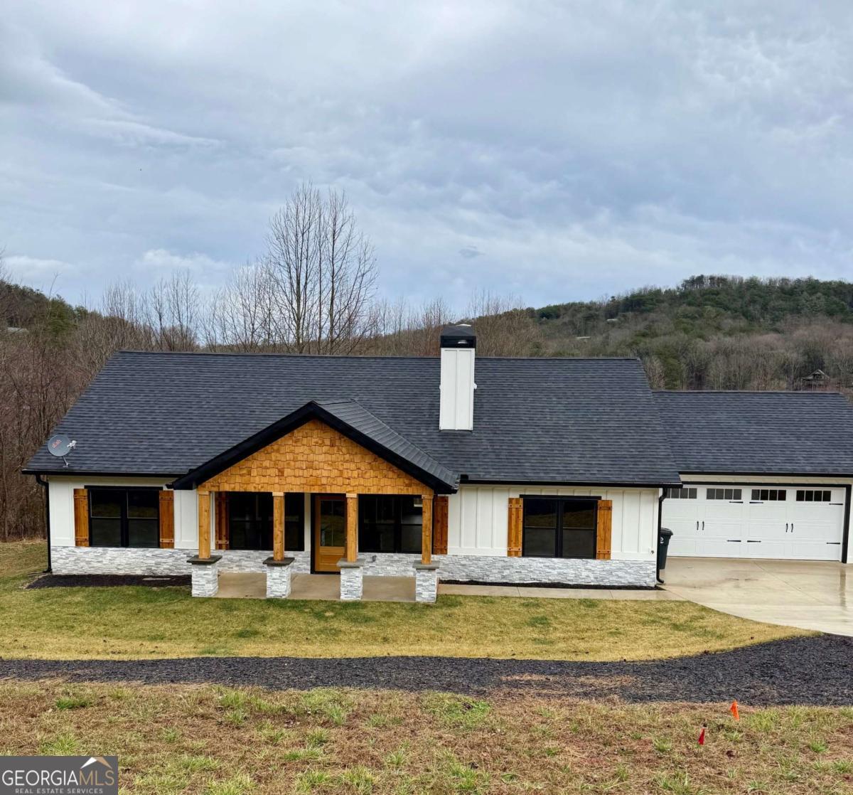 270 Meadow Crest Drive Cleveland GA 30528