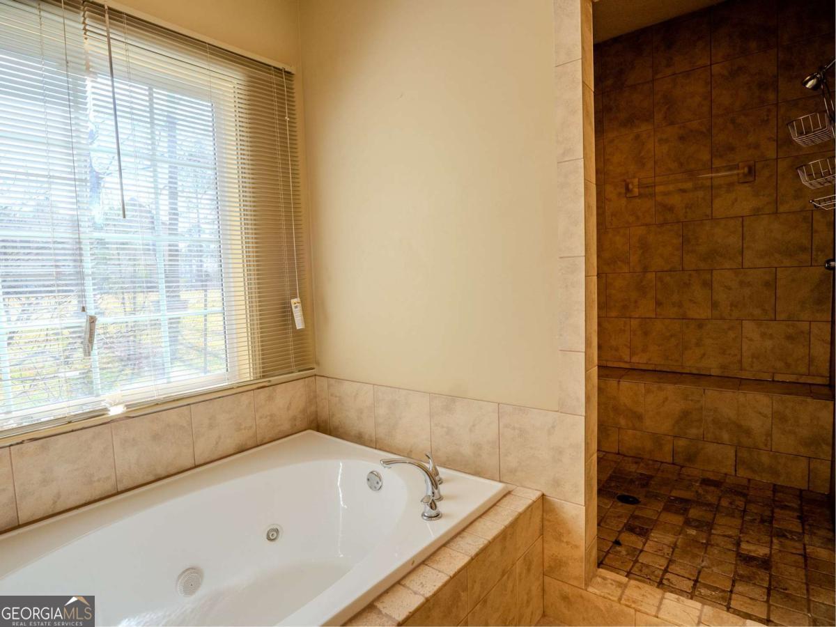 4050 Old Fairburn Road Atlanta GA 30349