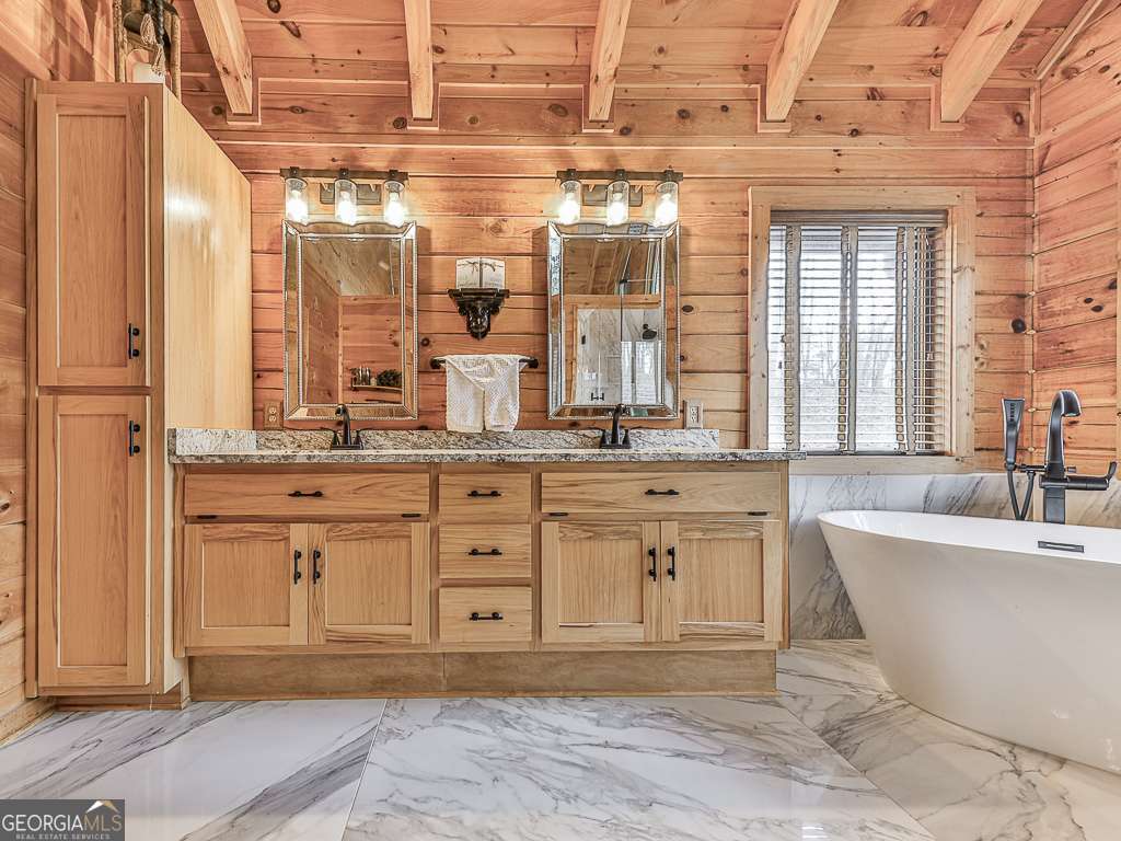 1670 Outback Road Jasper GA 30143