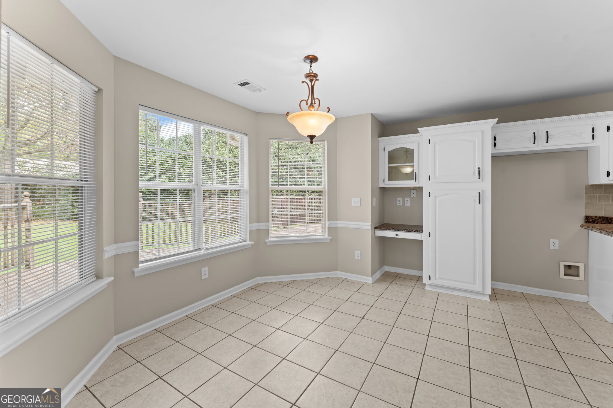 302 Jubilee Circle Bonaire GA 31005