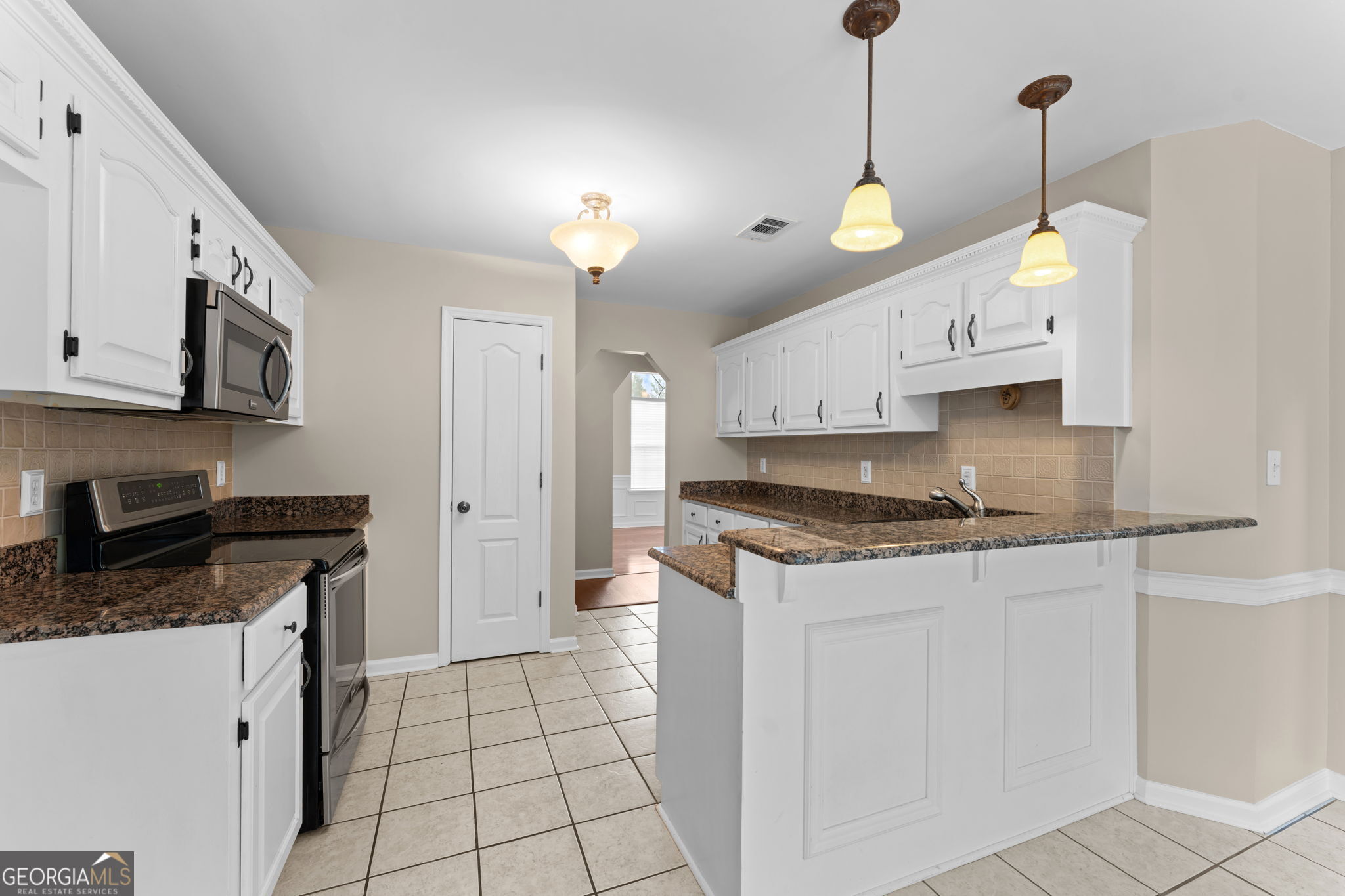 302 Jubilee Circle Bonaire GA 31005