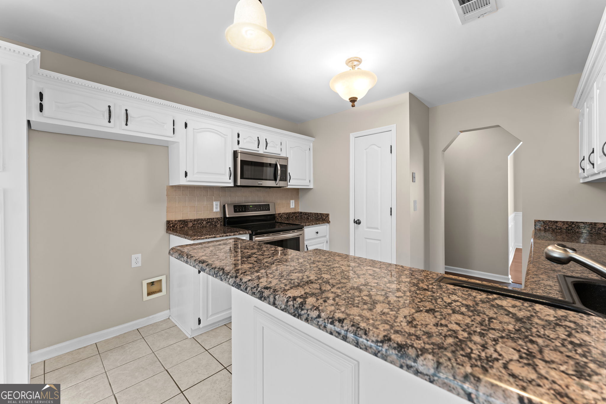 302 Jubilee Circle Bonaire GA 31005