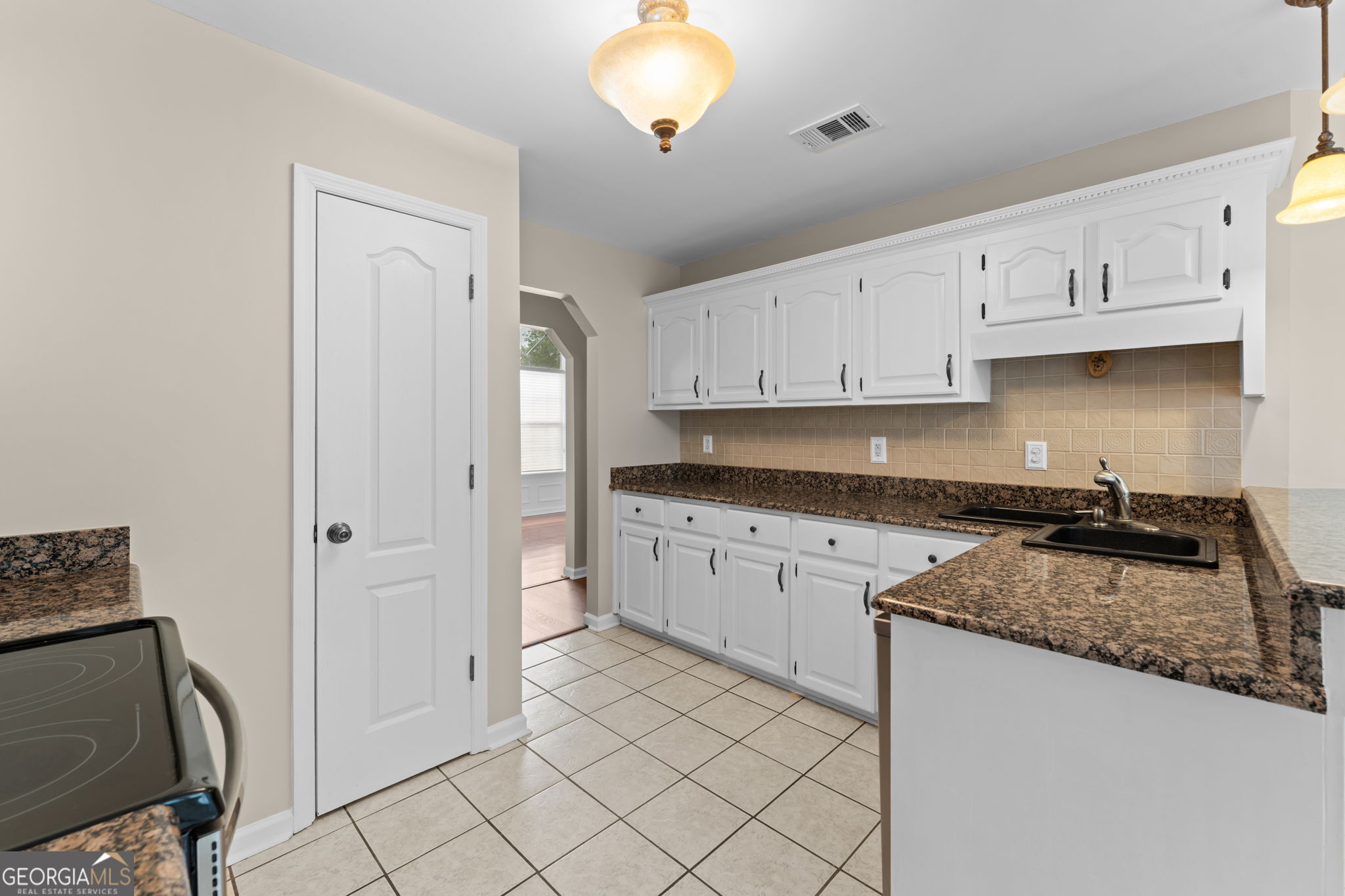 302 Jubilee Circle Bonaire GA 31005