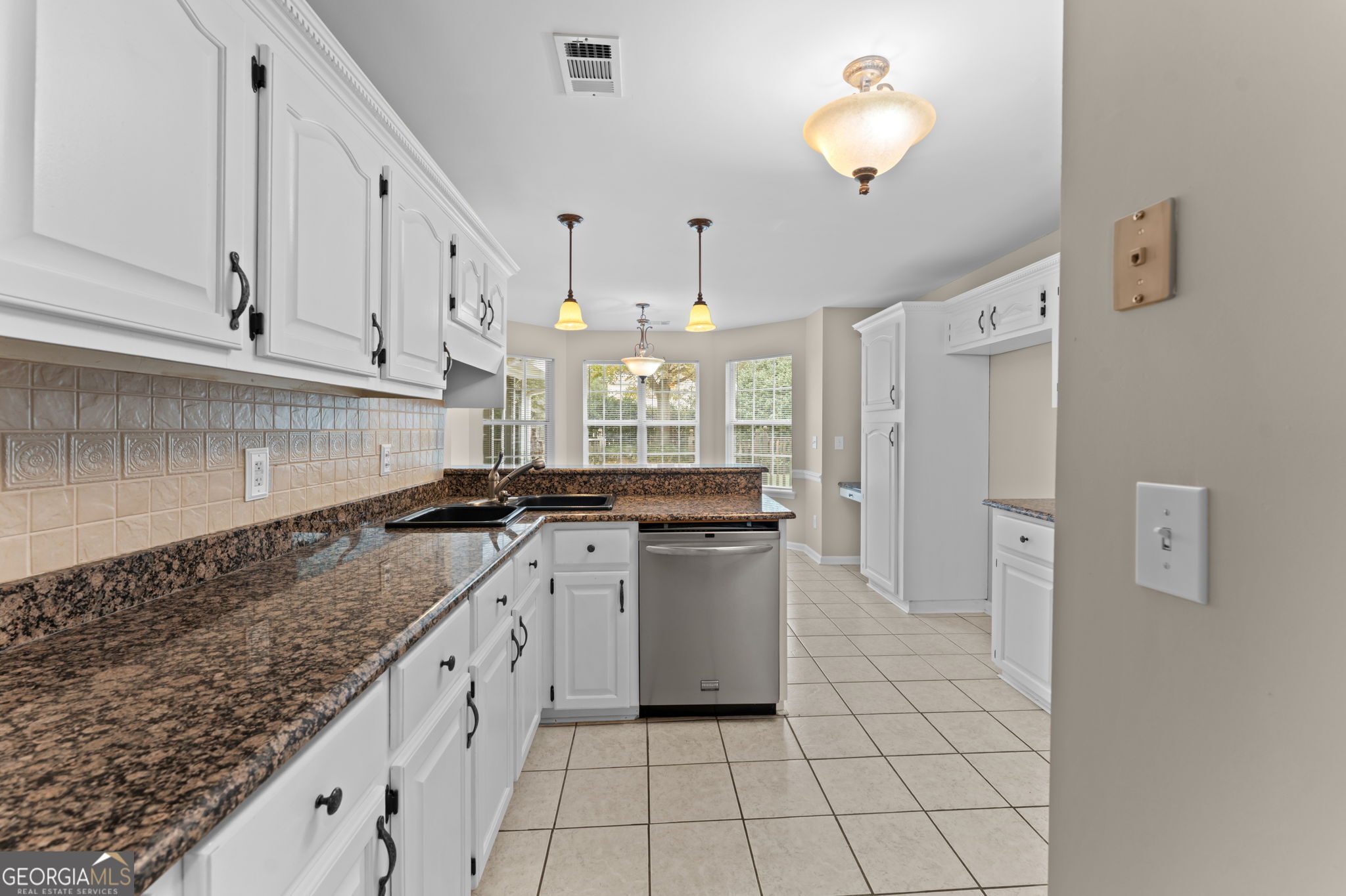302 Jubilee Circle Bonaire GA 31005