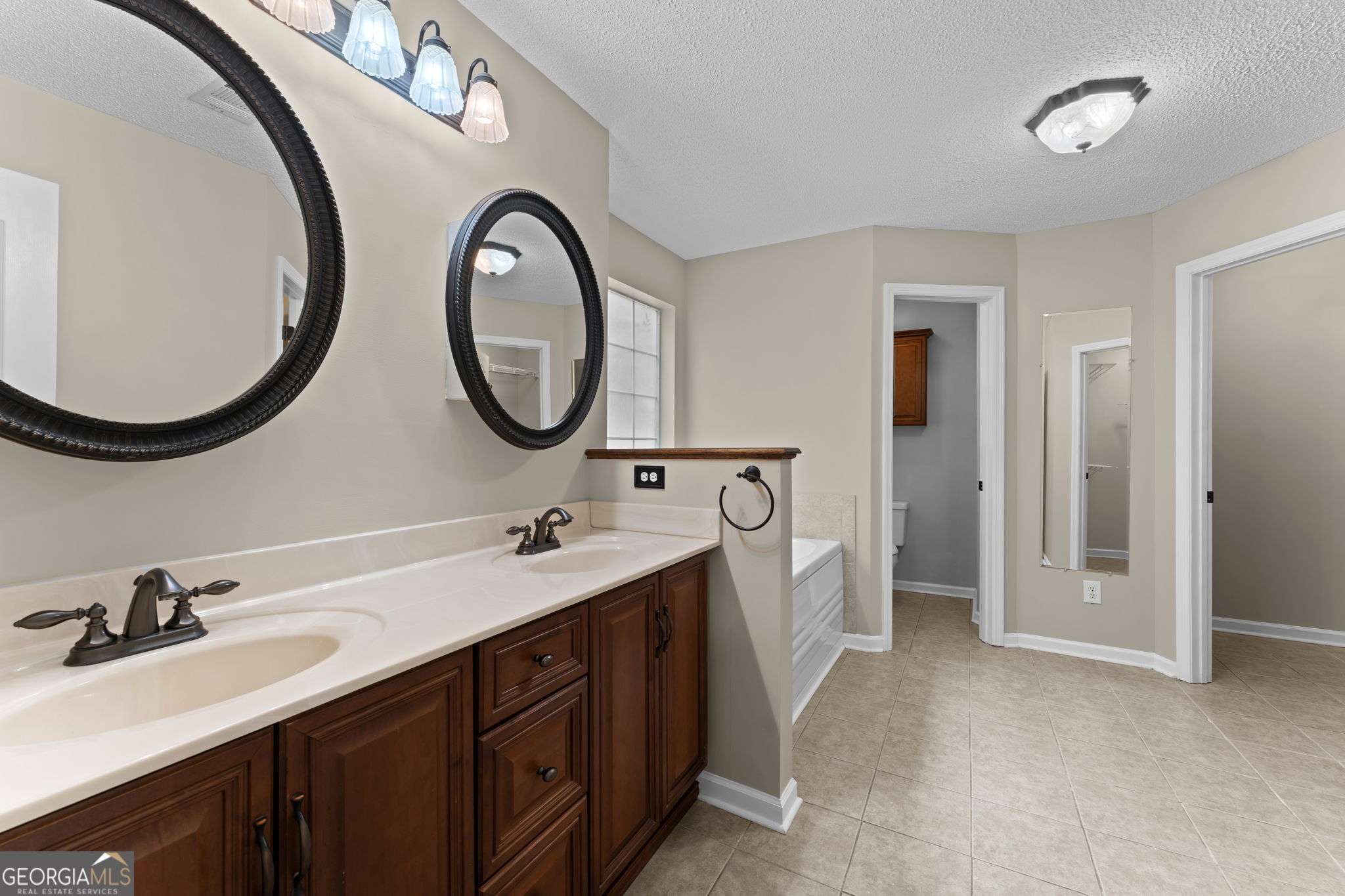 302 Jubilee Circle Bonaire GA 31005