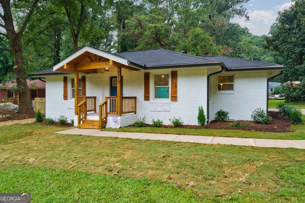 2359 Mark Trail Decatur GA 30032