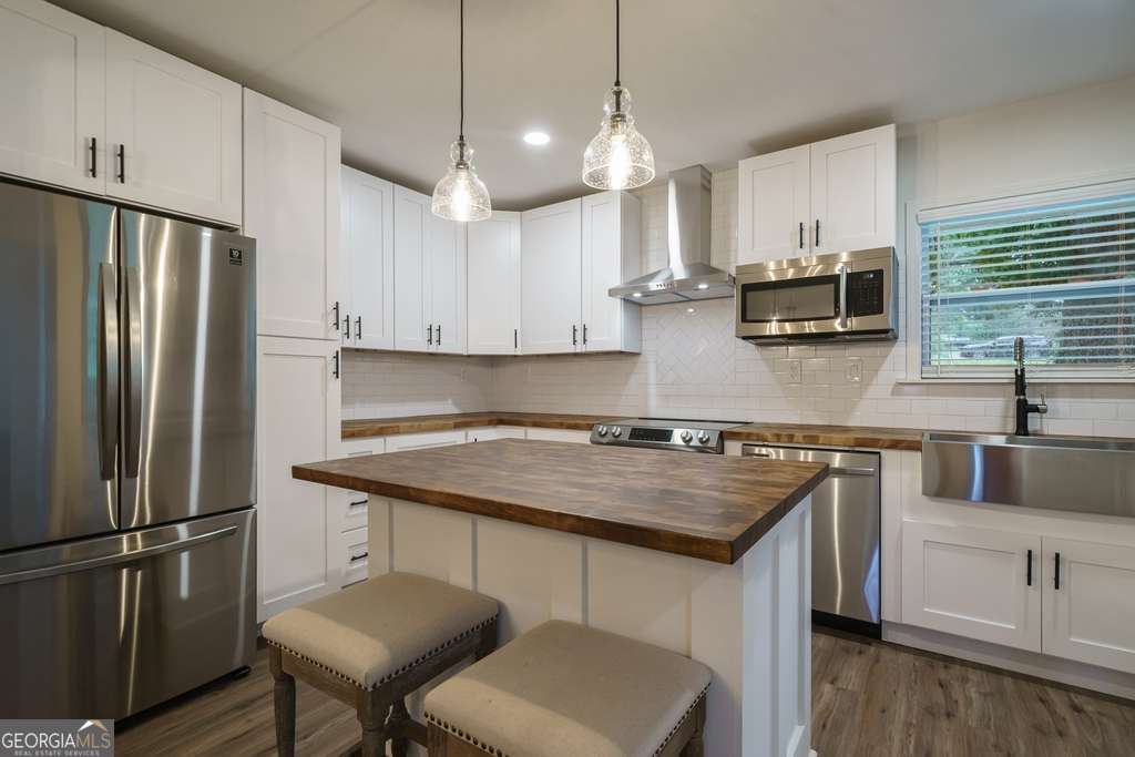 2359 Mark Trail Decatur GA 30032