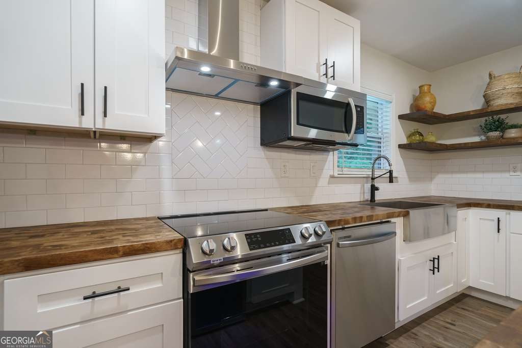 2359 Mark Trail Decatur GA 30032