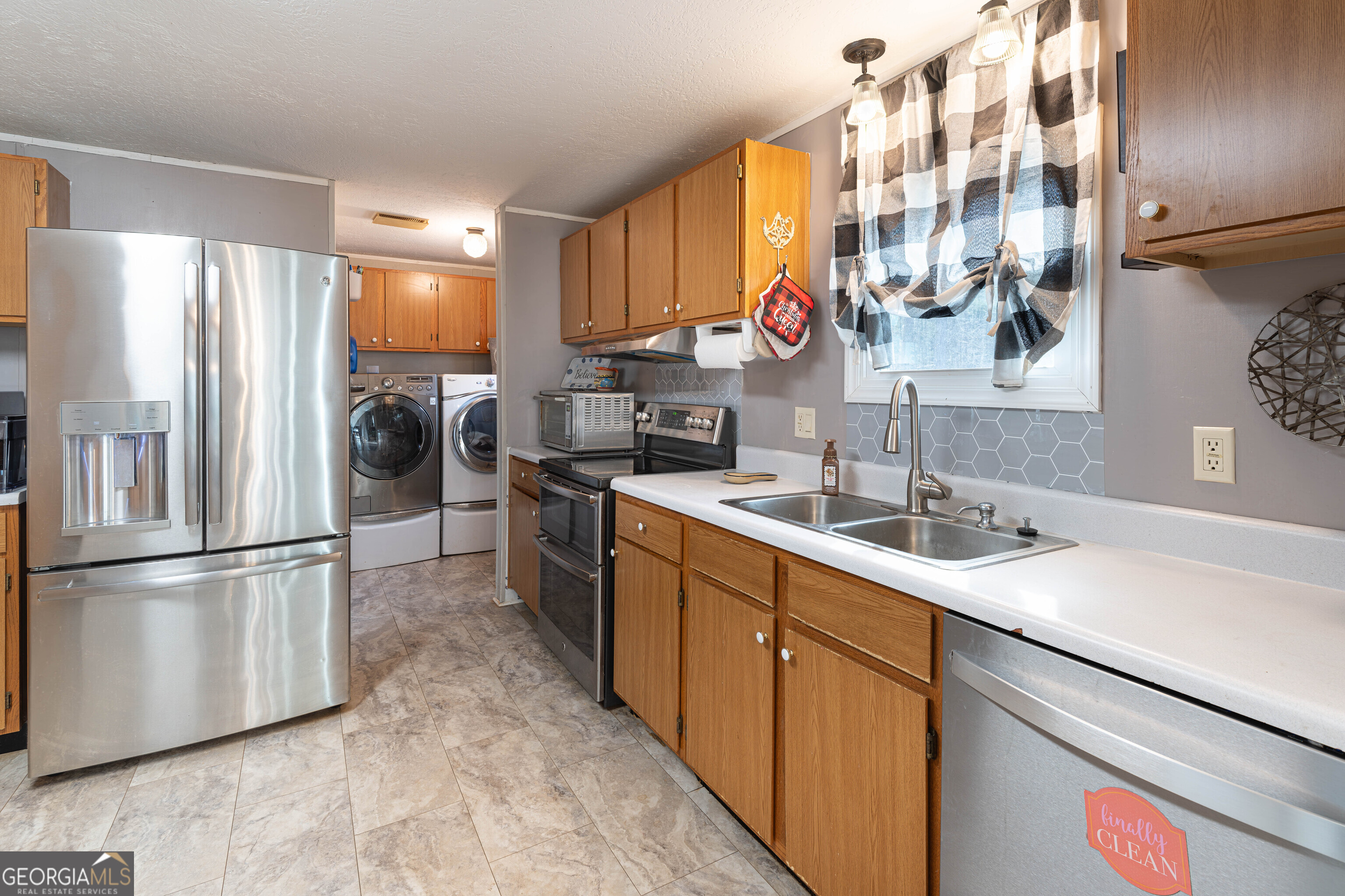161 Cherokee Trail Forsyth GA 31029