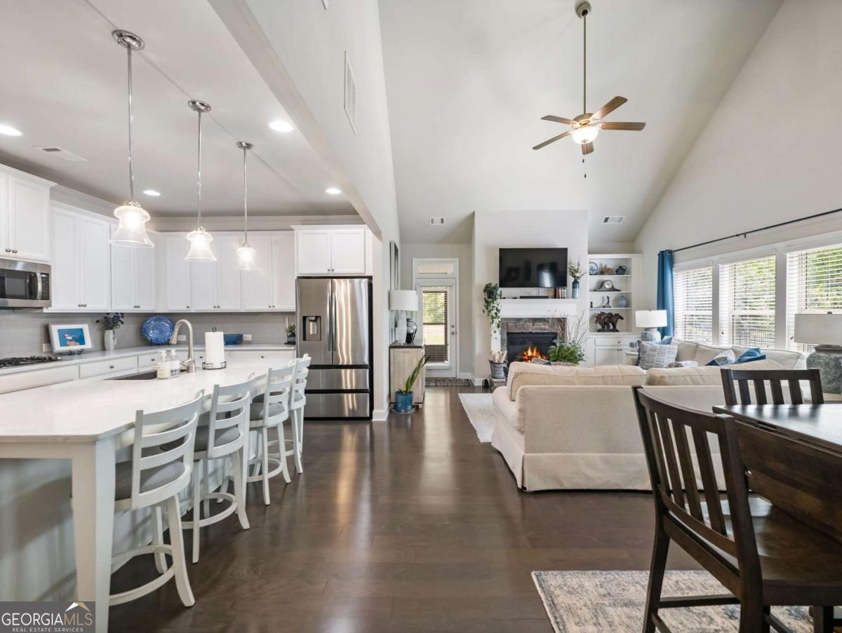7174 Boathouse Way Flowery Branch GA 30542