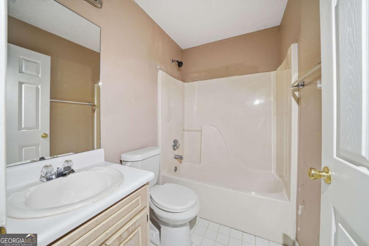 3785 Soapstone Road Decatur GA 30034
