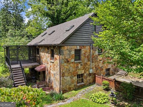 681 Old 441 South Clayton GA 30525