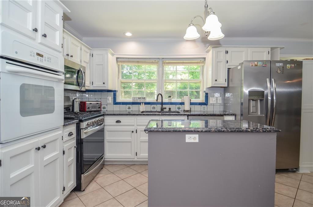 2144 Masonwood Circle Snellville GA 30078