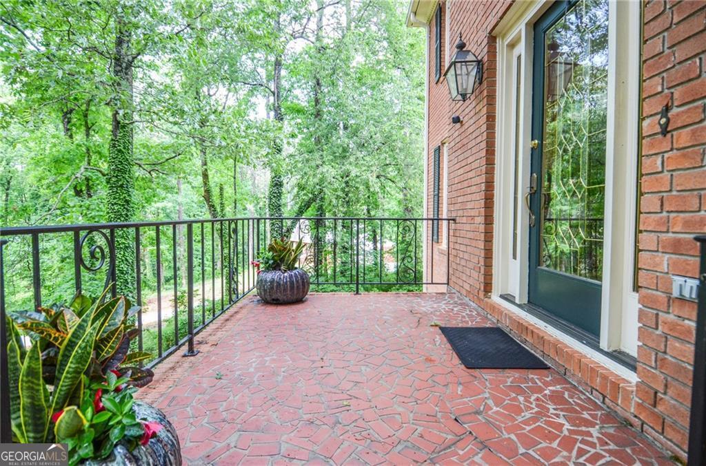 2144 Masonwood Circle Snellville GA 30078