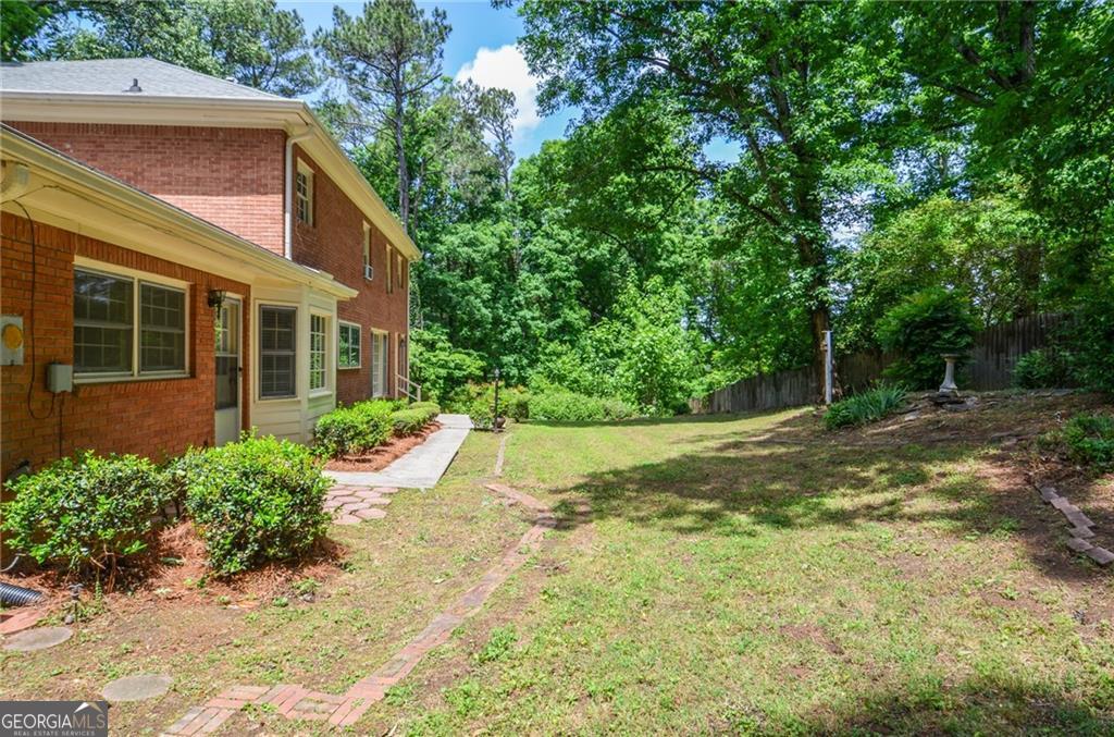 2144 Masonwood Circle Snellville GA 30078
