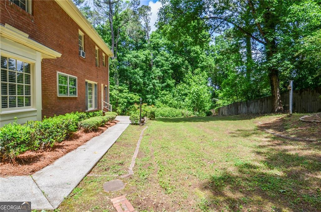 2144 Masonwood Circle Snellville GA 30078