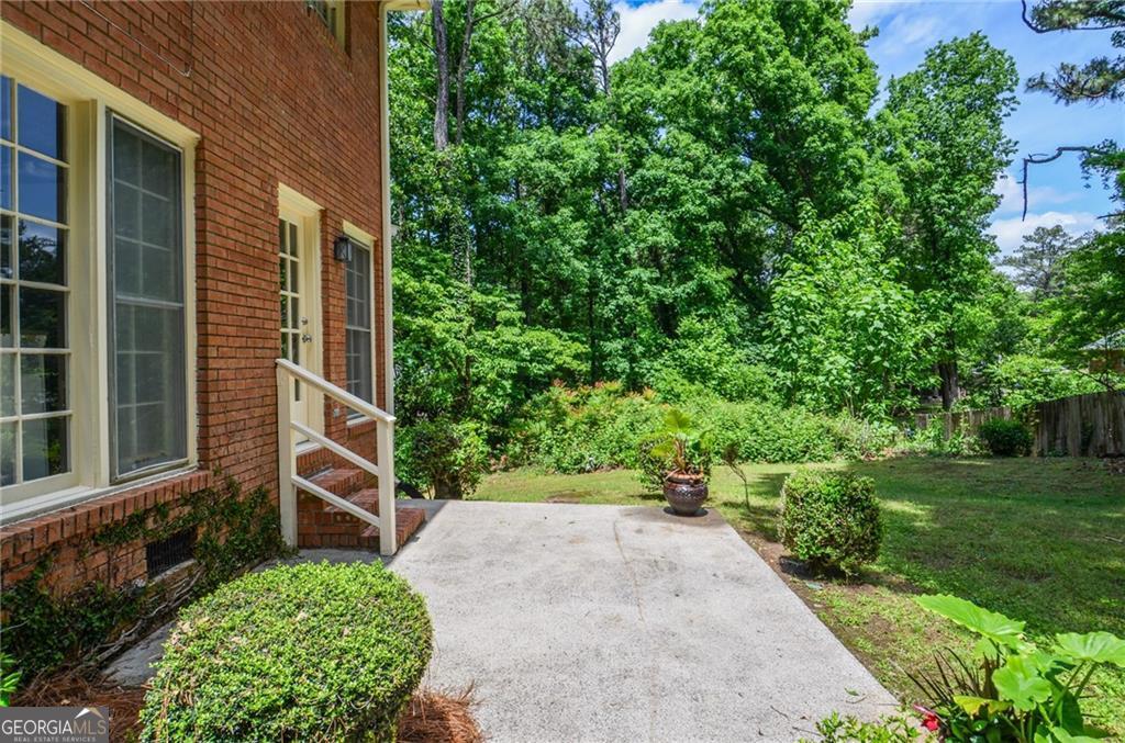 2144 Masonwood Circle Snellville GA 30078