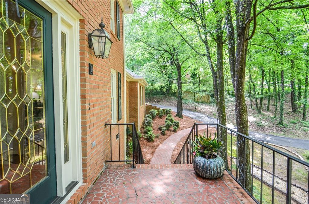 2144 Masonwood Circle Snellville GA 30078