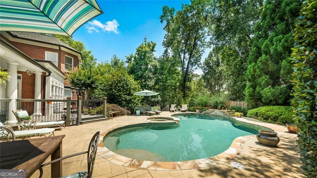225 Farmbrooke Court Atlanta GA 30350