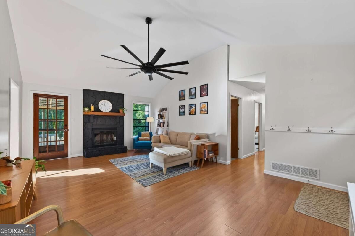 2387 Mohawk Trail Acworth GA 30102