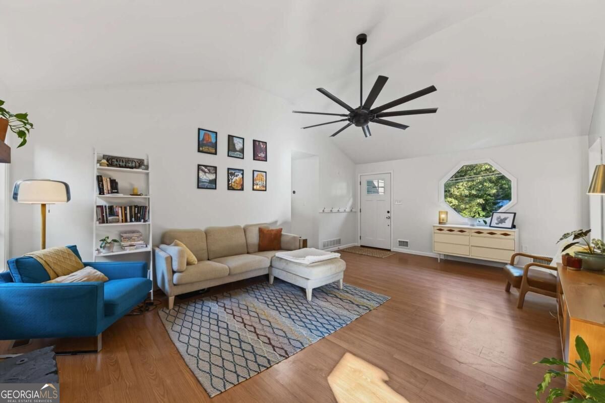 2387 Mohawk Trail Acworth GA 30102