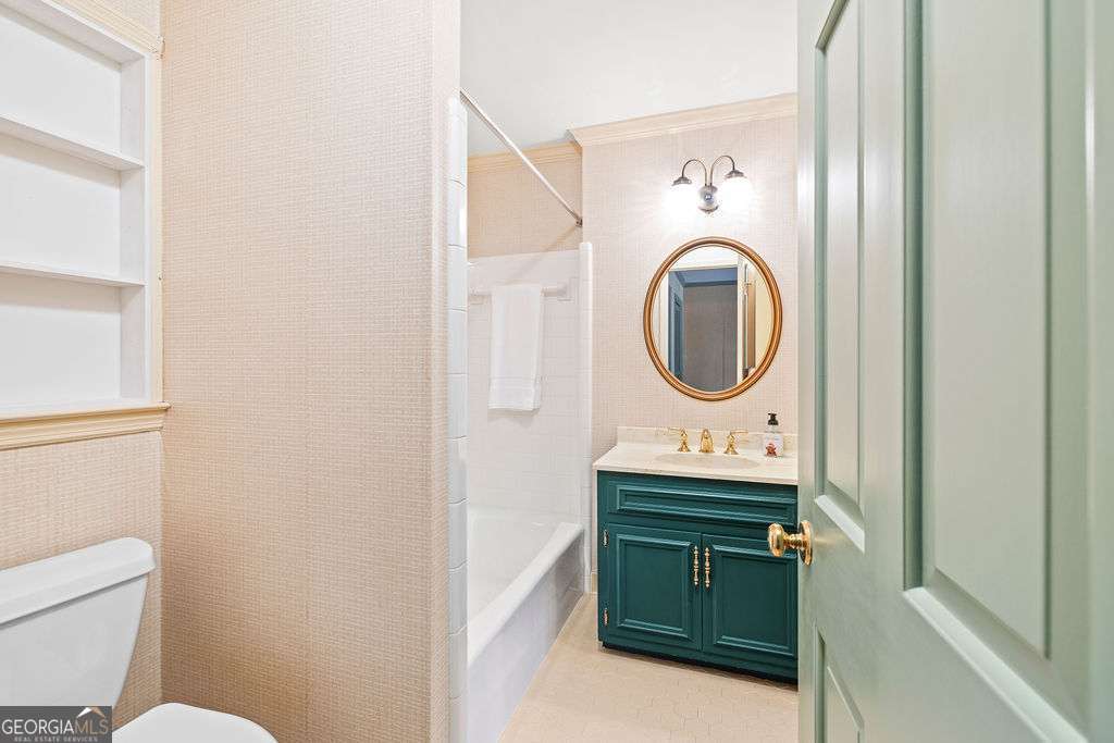5054 Pine Bark Circle Dunwoody GA 30338