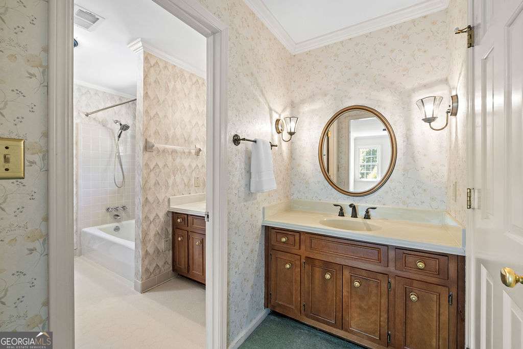 5054 Pine Bark Circle Dunwoody GA 30338