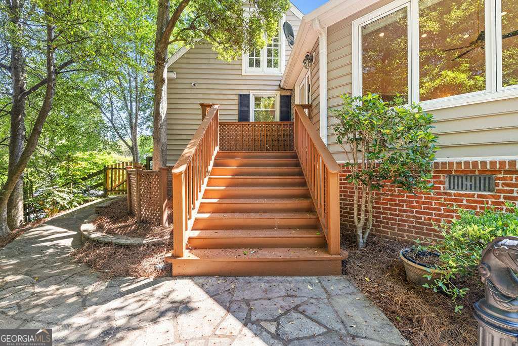 5054 Pine Bark Circle Dunwoody GA 30338